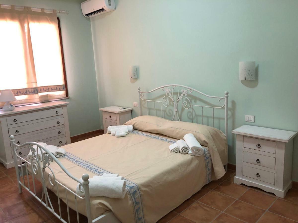 Sa Corti Antiga Apartment SantʼAntìoco Exterior foto